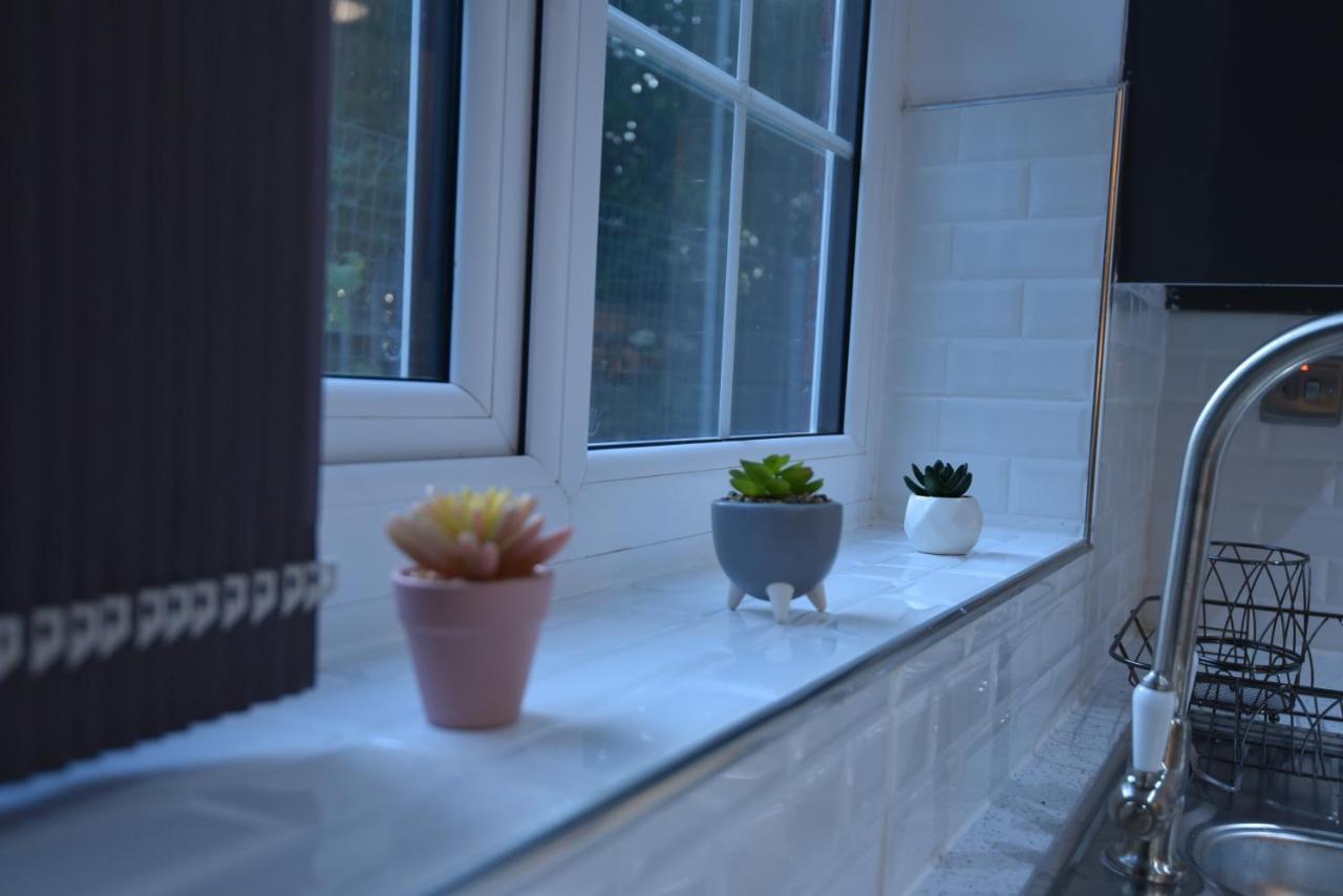 Exclusive!! Newly Refurbished Speedwell Apartment Near Bristol City Centre, Easton, Speedwell, Sleeps Up To 3 Guests Экстерьер фото